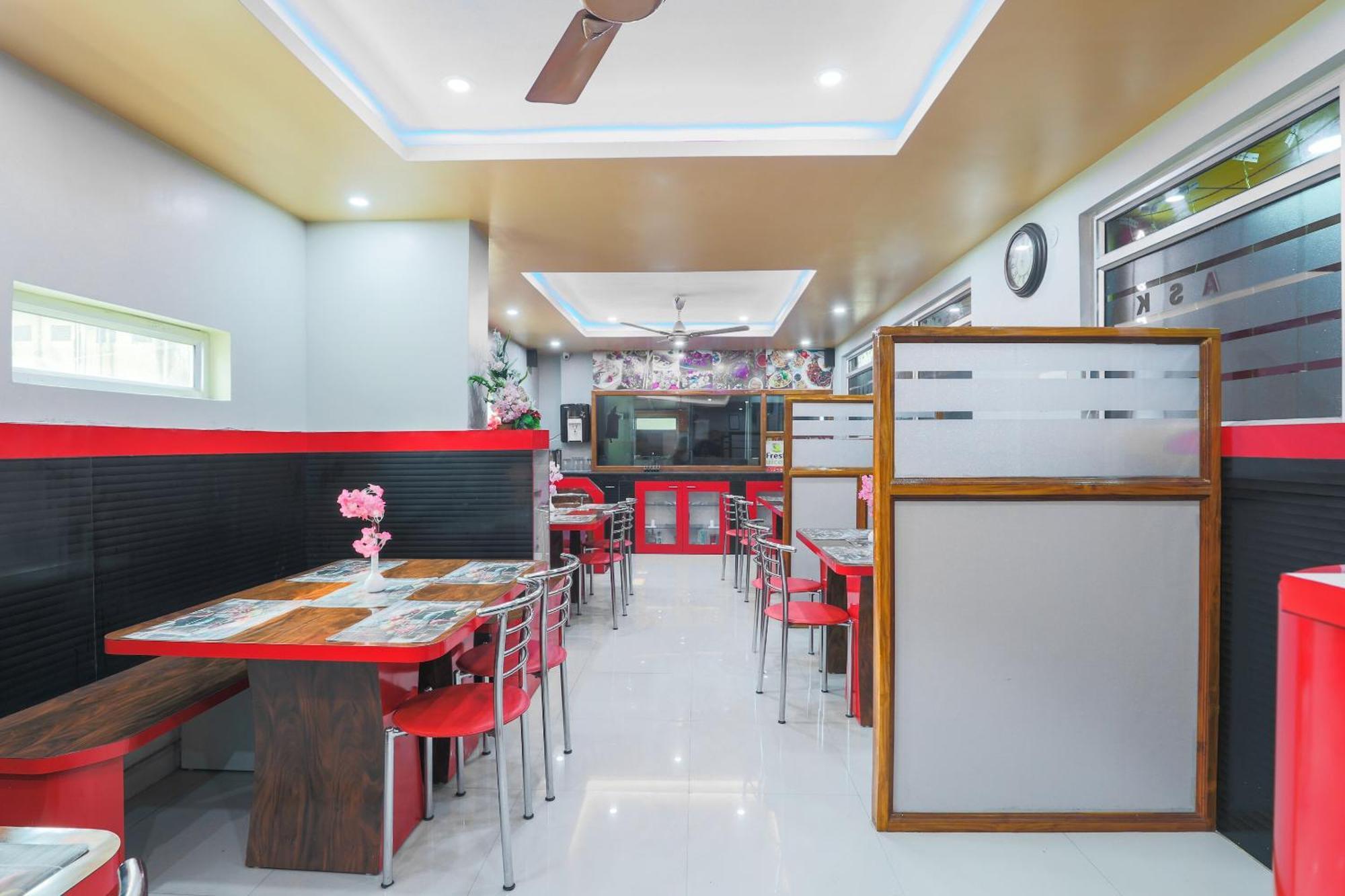 Hotel O Central Inn Dispur ภายนอก รูปภาพ